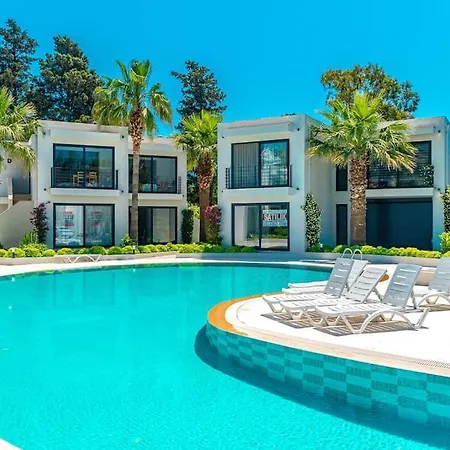 Luxurious 2 Bedroom 3 Ac House W/common Pool In Bitez Vila *