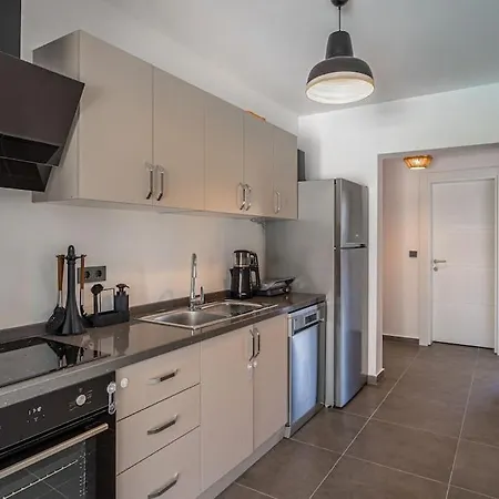 Luxurious 2 Bedroom 3 Ac House W/common Pool In Bitez Villa Bodrum